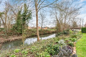 Photo 23- click for photo gallery